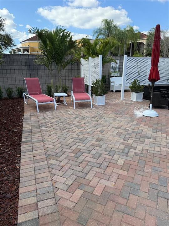 For Sale: $250,000 (0.07 acres)