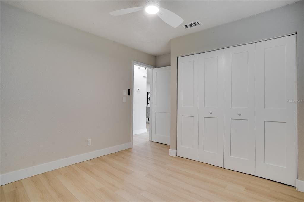 待售: $419,000 (3 贝兹, 2 浴室, 1128 平方英尺)