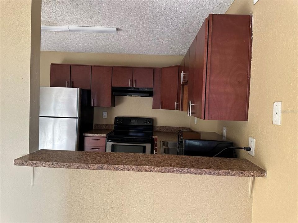 В аренду: $1,400 (2 спален, 1 ванн, 800 Квадратных фут)