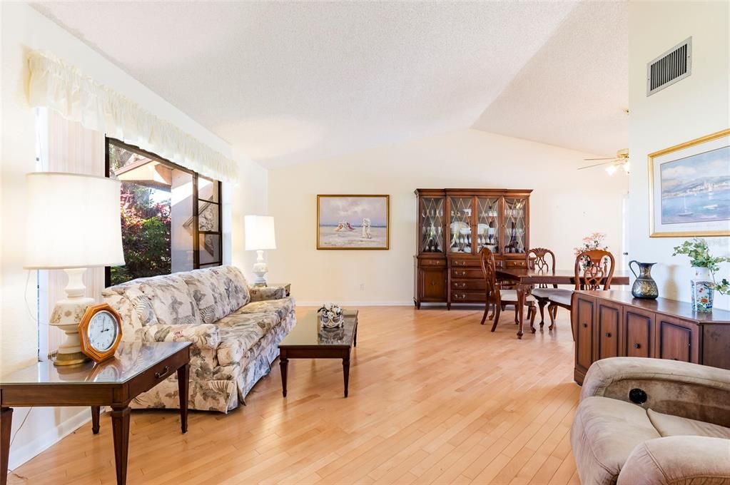 For Sale: $675,000 (4 beds, 2 baths, 2244 Square Feet)