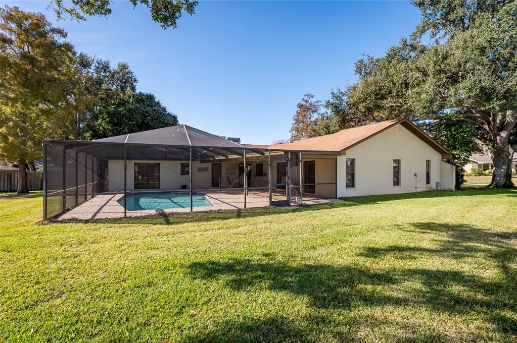 For Sale: $675,000 (4 beds, 2 baths, 2244 Square Feet)