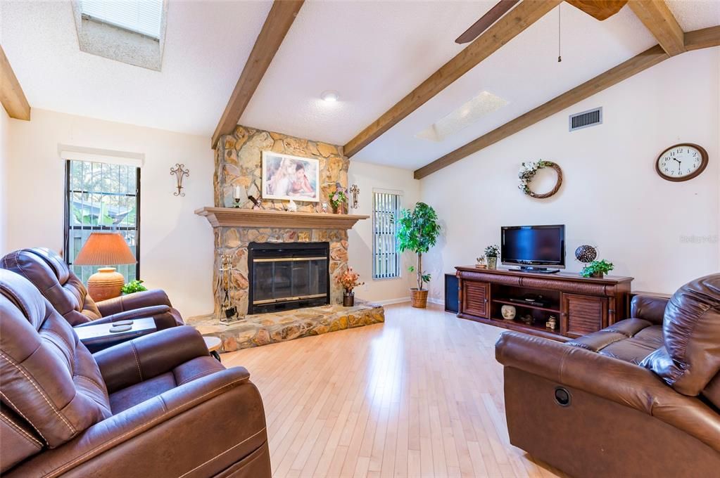 For Sale: $675,000 (4 beds, 2 baths, 2244 Square Feet)