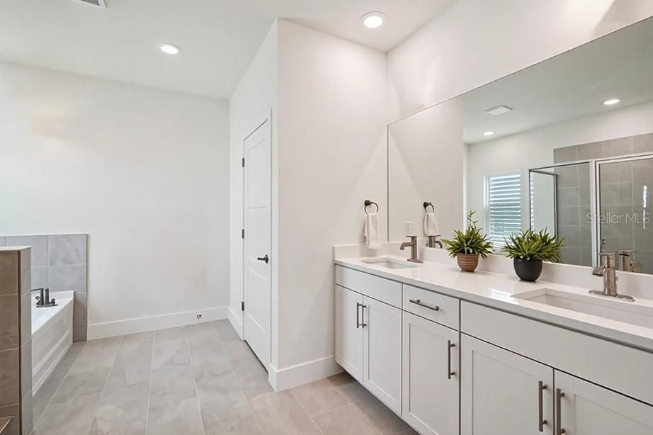 For Sale: $365,990 (4 beds, 2 baths, 2045 Square Feet)