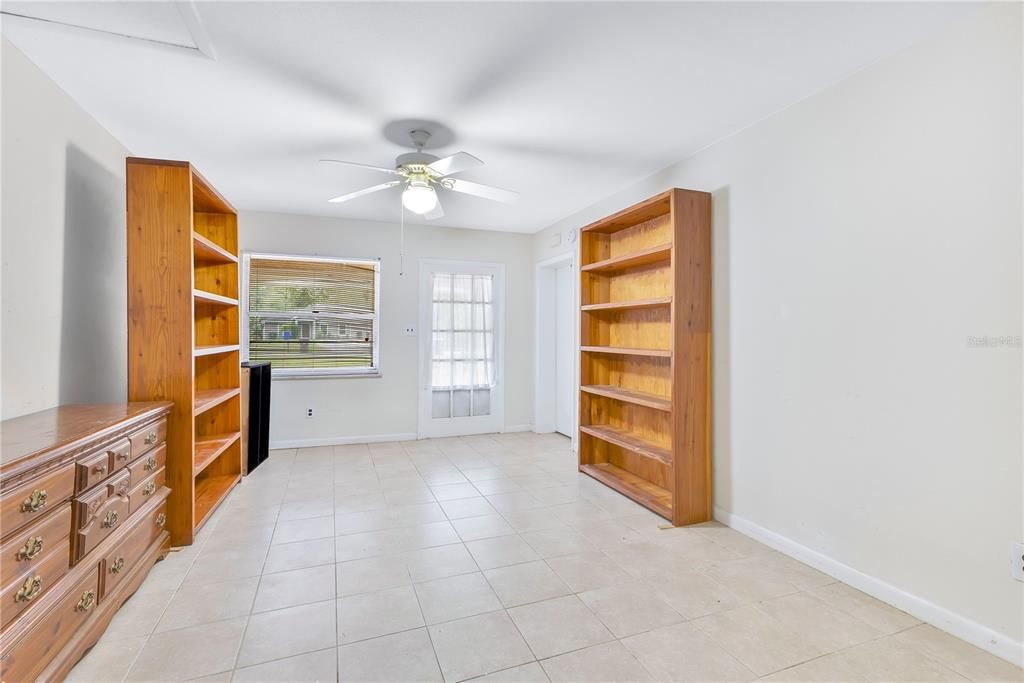 For Sale: $475,000 (3 beds, 2 baths, 2027 Square Feet)