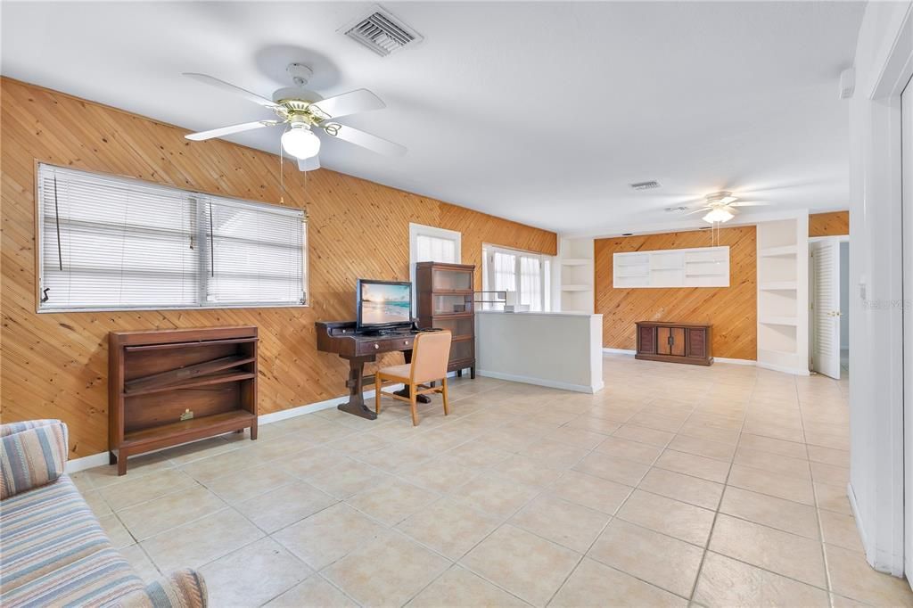 For Sale: $475,000 (3 beds, 2 baths, 2027 Square Feet)