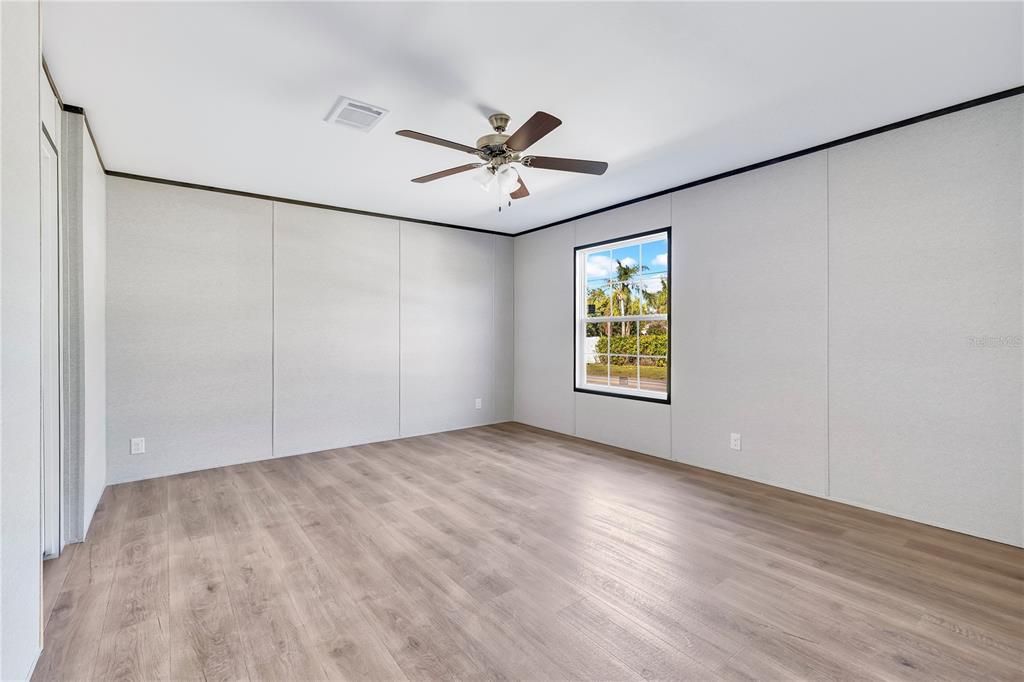 На продажу: $290,000 (3 спален, 2 ванн, 1494 Квадратных фут)