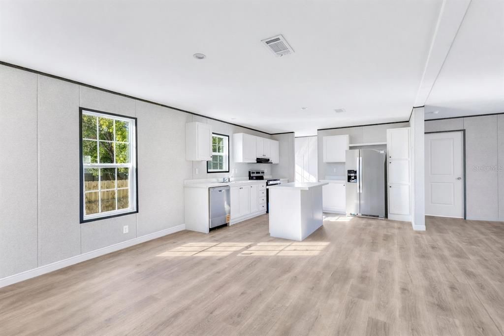 На продажу: $290,000 (3 спален, 2 ванн, 1494 Квадратных фут)