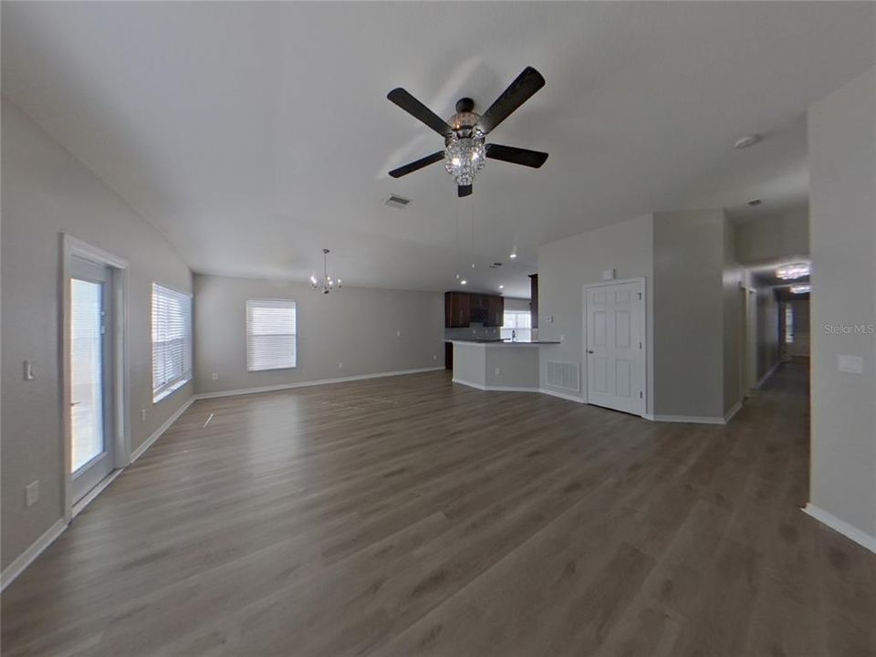 En Renta: $2,159 (3 camas, 2 baños, 1855 Pies cuadrados)