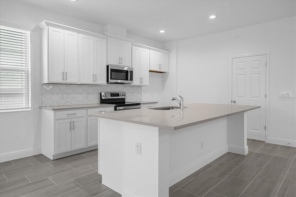 В аренду: $2,800 (4 спален, 3 ванн, 2386 Квадратных фут)