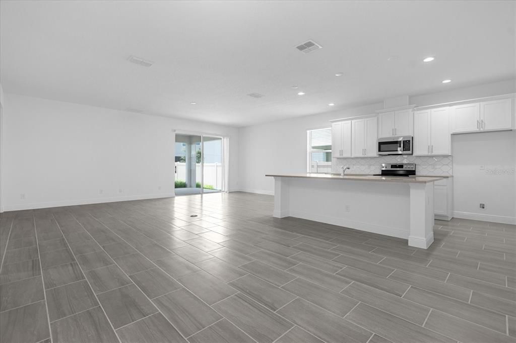 В аренду: $2,800 (4 спален, 3 ванн, 2386 Квадратных фут)