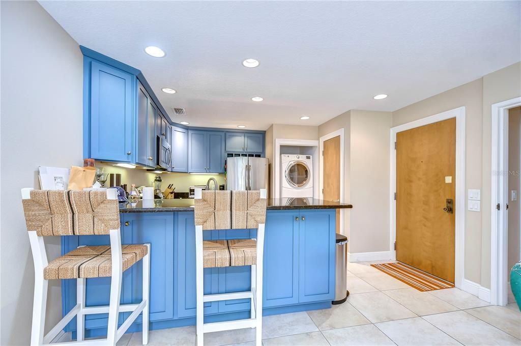 For Sale: $260,000 (3 beds, 3 baths, 1519 Square Feet)