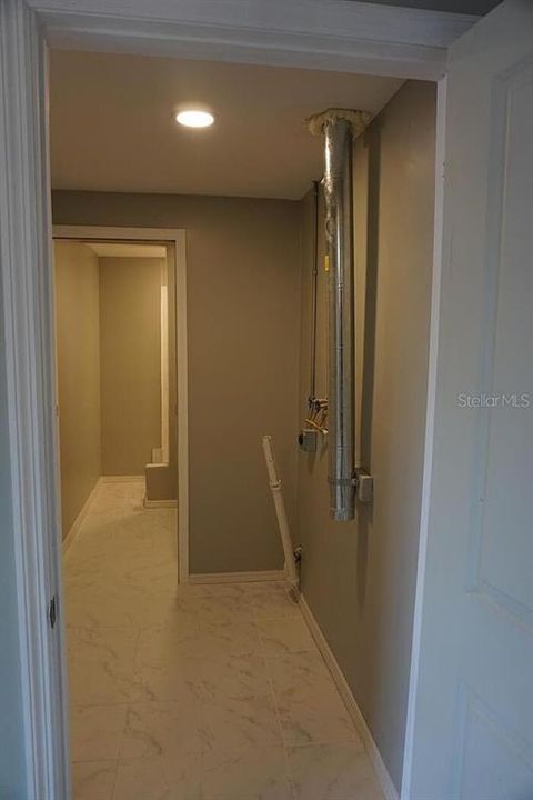 В аренду: $1,850 (2 спален, 2 ванн, 907 Квадратных фут)