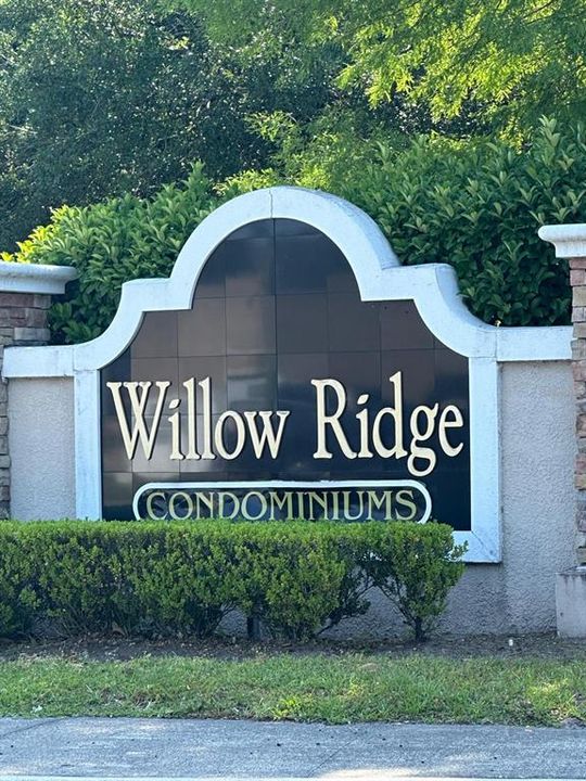 For Sale: $115,000 (2 beds, 2 baths, 940 Square Feet)