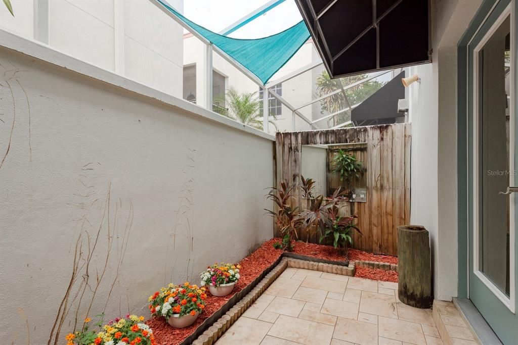 En Venta: $498,500 (2 camas, 2 baños, 1266 Pies cuadrados)