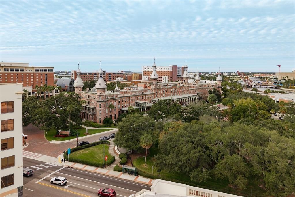 En Venta: $498,500 (2 camas, 2 baños, 1266 Pies cuadrados)