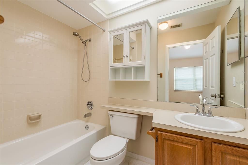 En Venta: $498,500 (2 camas, 2 baños, 1266 Pies cuadrados)