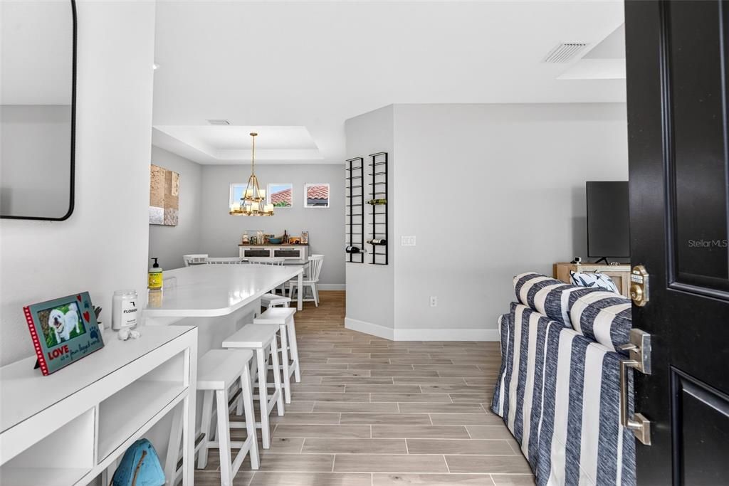 待售: $675,000 (2 贝兹, 2 浴室, 1689 平方英尺)