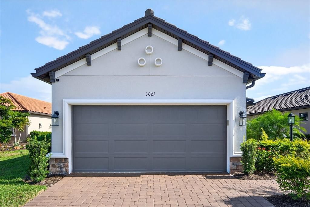 待售: $675,000 (2 贝兹, 2 浴室, 1689 平方英尺)