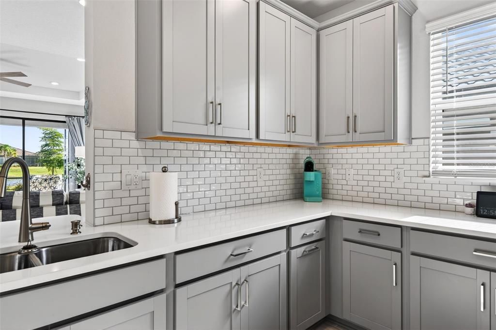 待售: $675,000 (2 贝兹, 2 浴室, 1689 平方英尺)