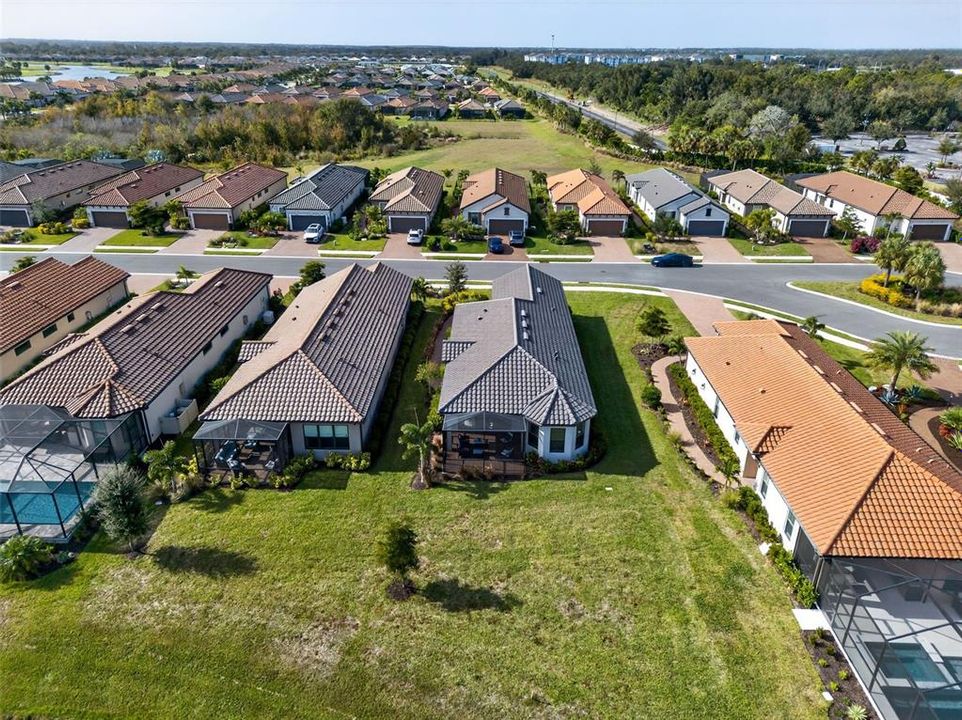 待售: $675,000 (2 贝兹, 2 浴室, 1689 平方英尺)