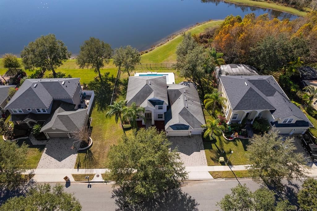 En Venta: $775,000 (5 camas, 3 baños, 3138 Pies cuadrados)