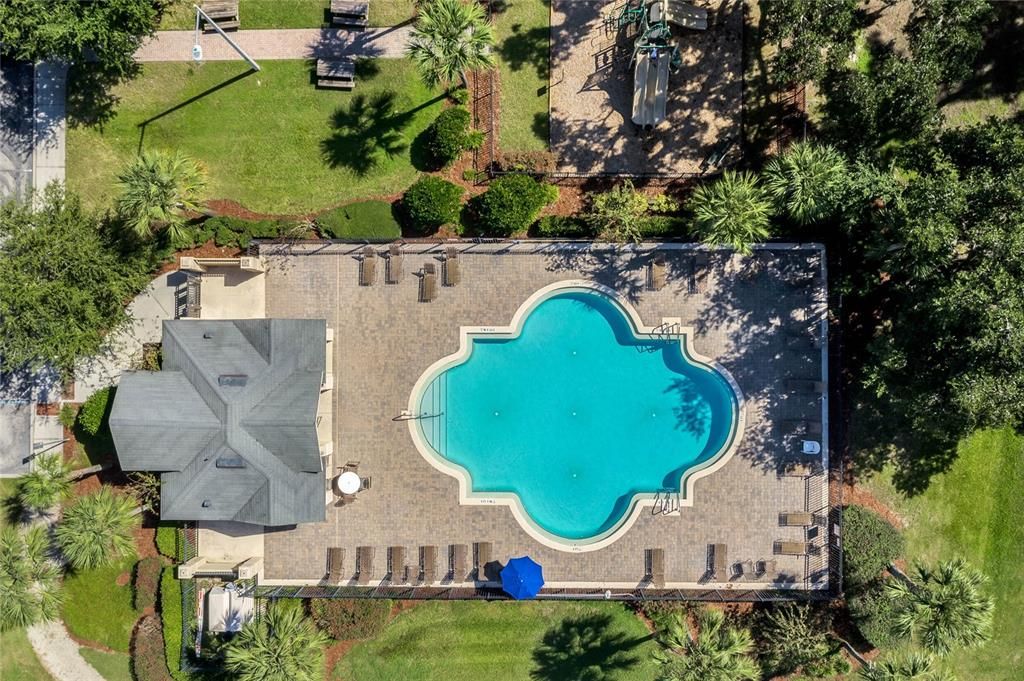 En Venta: $775,000 (5 camas, 3 baños, 3138 Pies cuadrados)