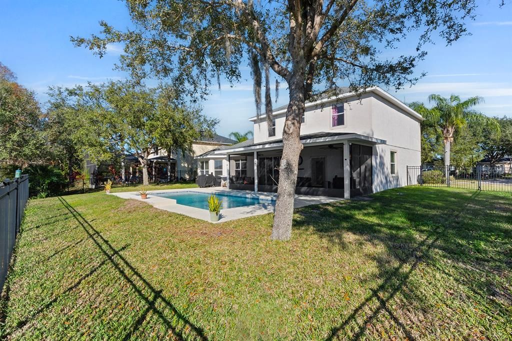 En Venta: $775,000 (5 camas, 3 baños, 3138 Pies cuadrados)