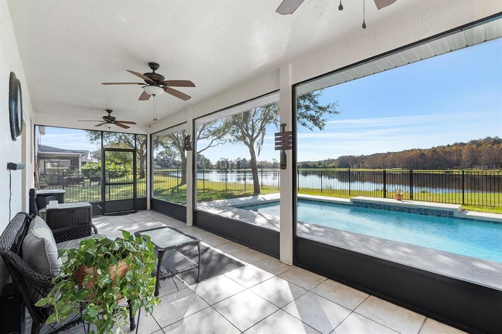 En Venta: $775,000 (5 camas, 3 baños, 3138 Pies cuadrados)