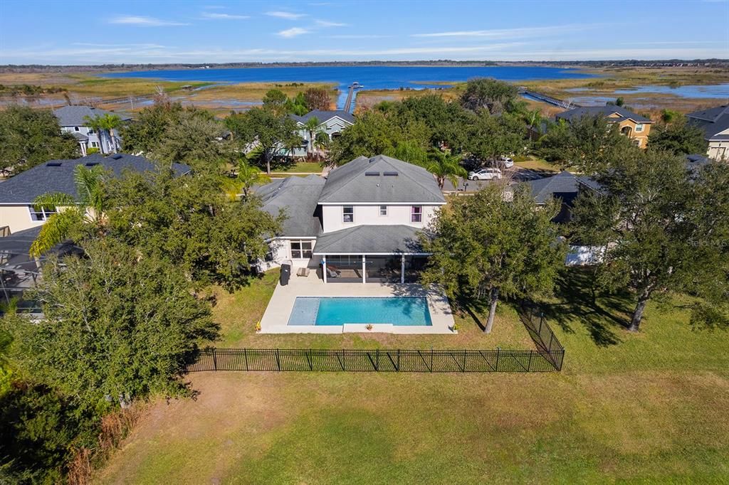 En Venta: $775,000 (5 camas, 3 baños, 3138 Pies cuadrados)