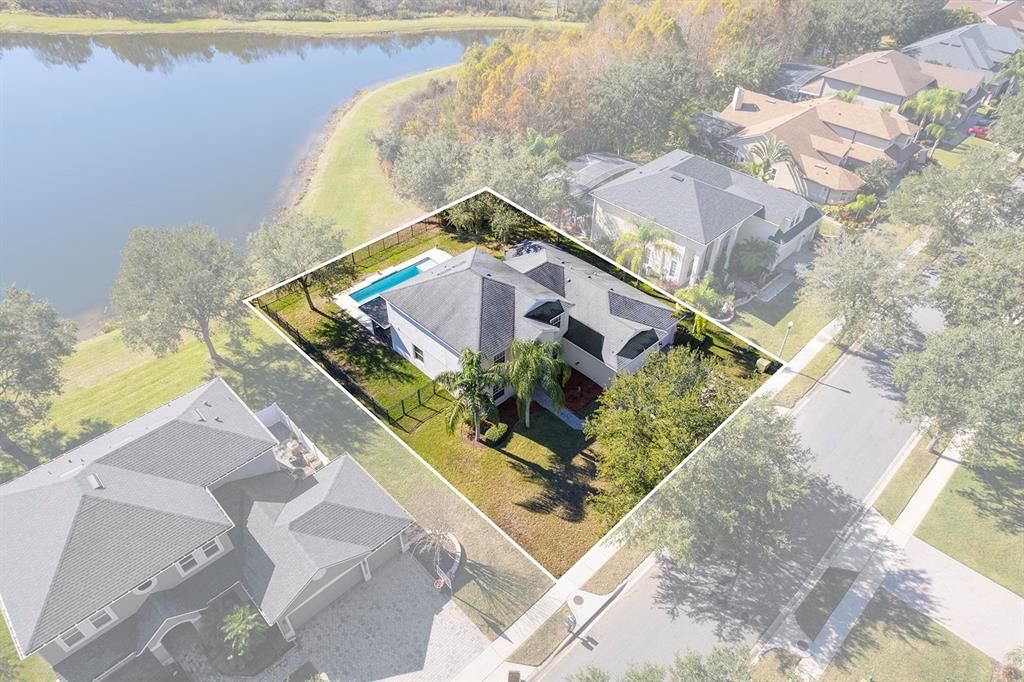 En Venta: $775,000 (5 camas, 3 baños, 3138 Pies cuadrados)