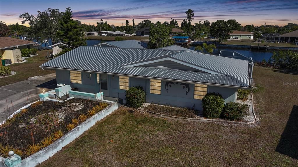 На продажу: $289,900 (3 спален, 2 ванн, 1603 Квадратных фут)