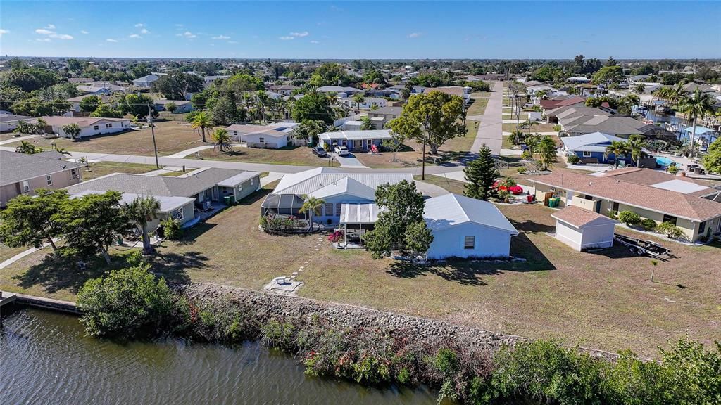 На продажу: $289,900 (3 спален, 2 ванн, 1603 Квадратных фут)