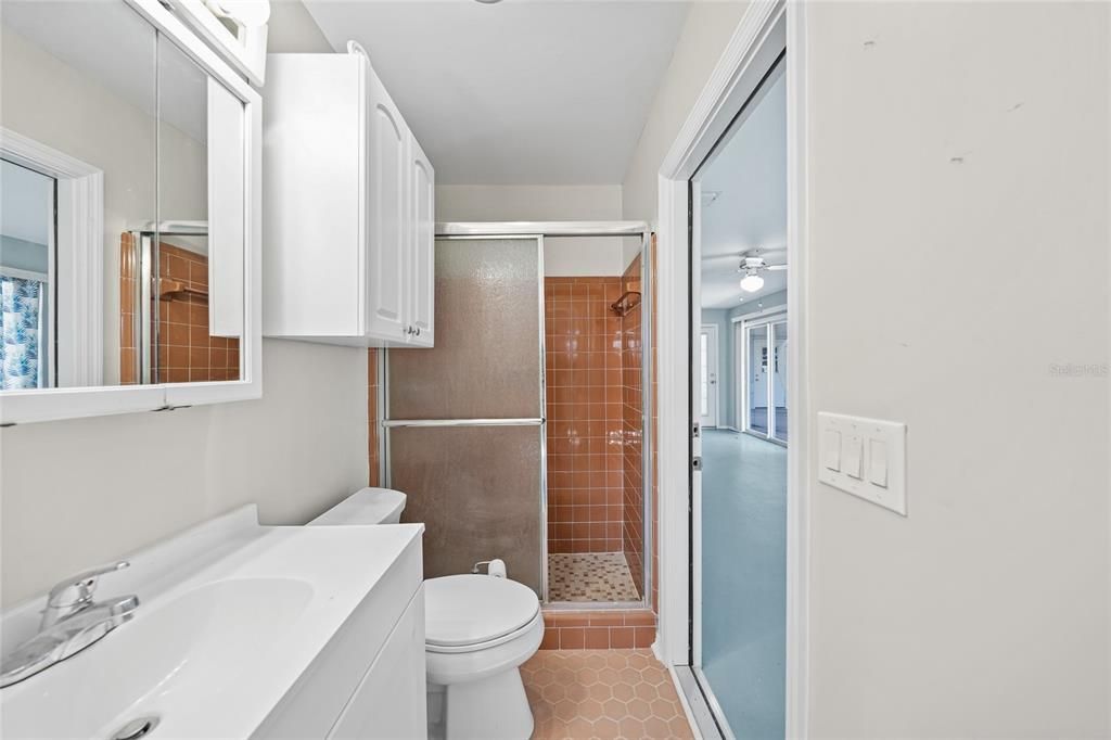 На продажу: $289,900 (3 спален, 2 ванн, 1603 Квадратных фут)