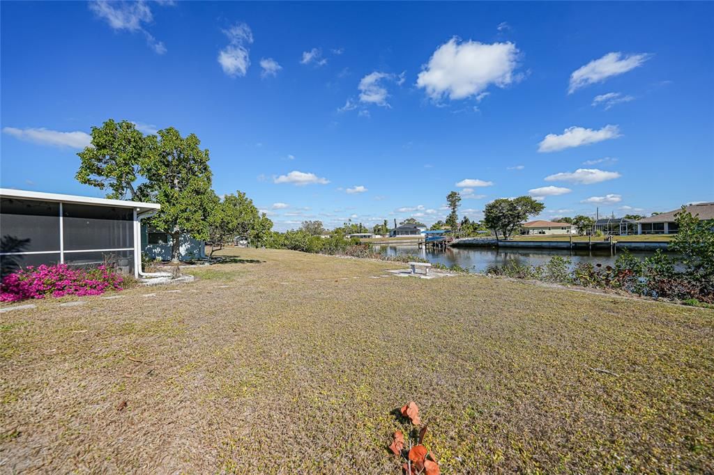 На продажу: $289,900 (3 спален, 2 ванн, 1603 Квадратных фут)