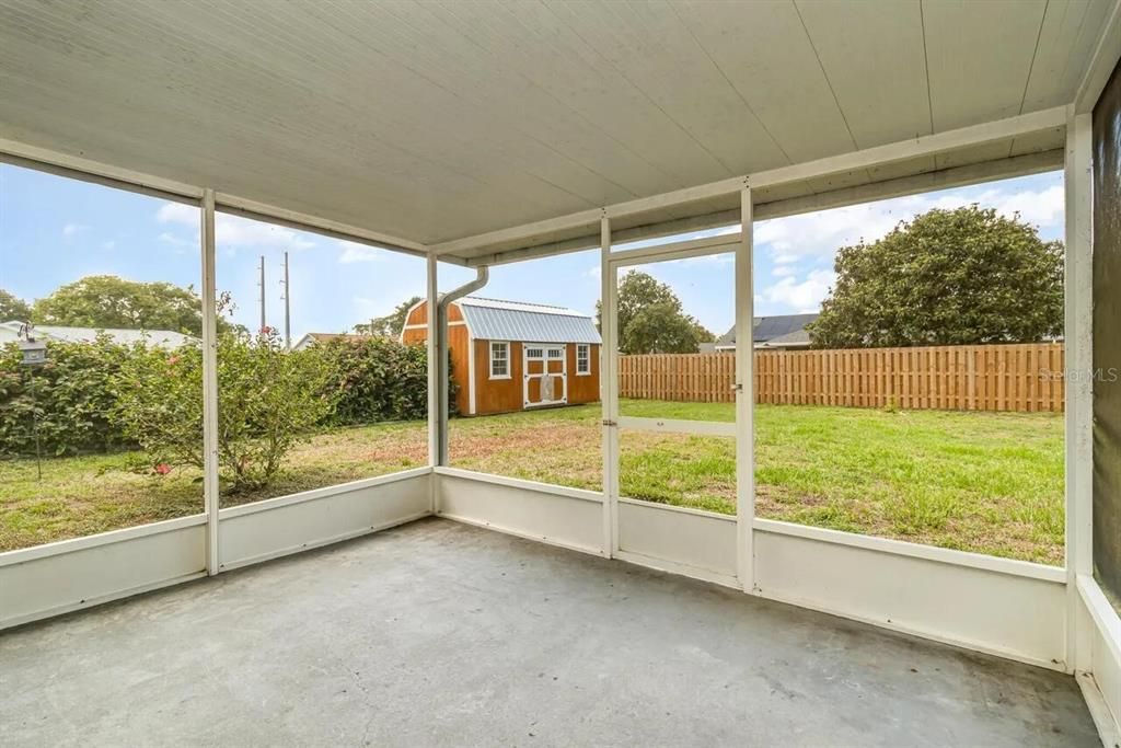 For Sale: $285,000 (3 beds, 2 baths, 1025 Square Feet)