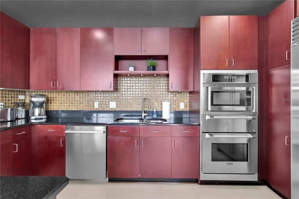 En Renta: $7,500 (3 camas, 3 baños, 2156 Pies cuadrados)