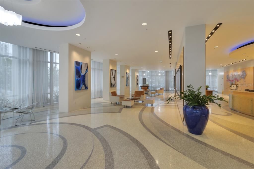 En Renta: $7,500 (3 camas, 3 baños, 2156 Pies cuadrados)