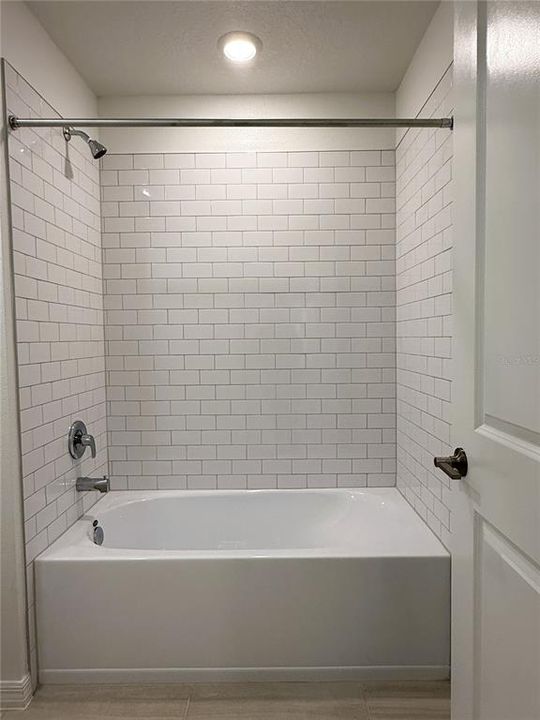 В аренду: $2,900 (5 спален, 2 ванн, 2389 Квадратных фут)