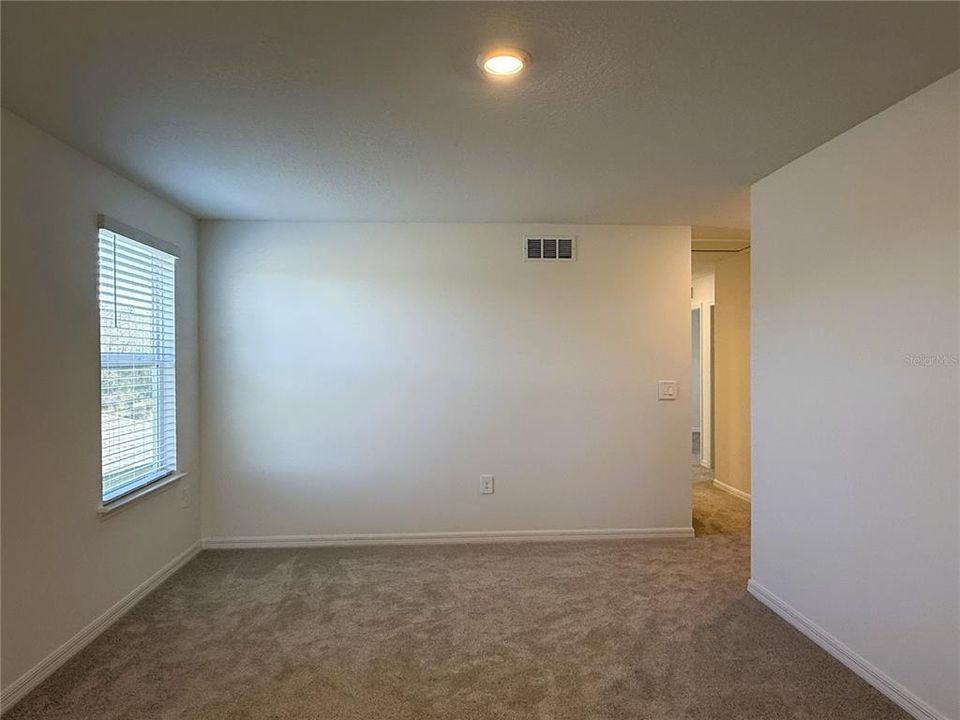 В аренду: $2,900 (5 спален, 2 ванн, 2389 Квадратных фут)