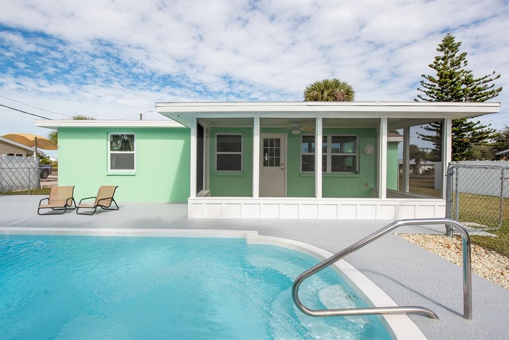 待售: $424,900 (2 贝兹, 2 浴室, 1144 平方英尺)