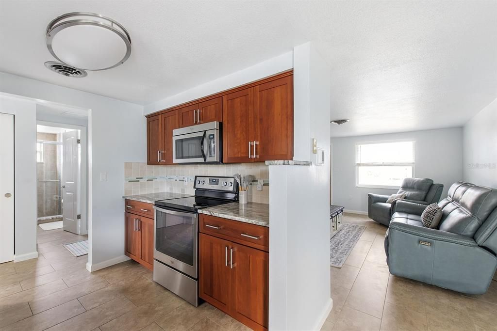 待售: $424,900 (2 贝兹, 2 浴室, 1144 平方英尺)