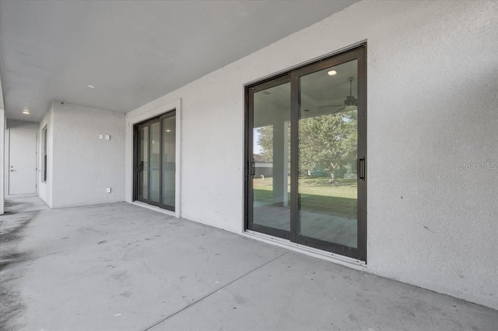 For Sale: $484,900 (3 beds, 2 baths, 2089 Square Feet)