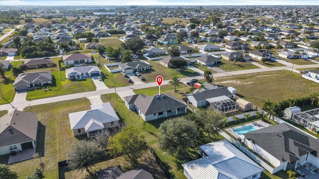 For Sale: $484,900 (3 beds, 2 baths, 2089 Square Feet)