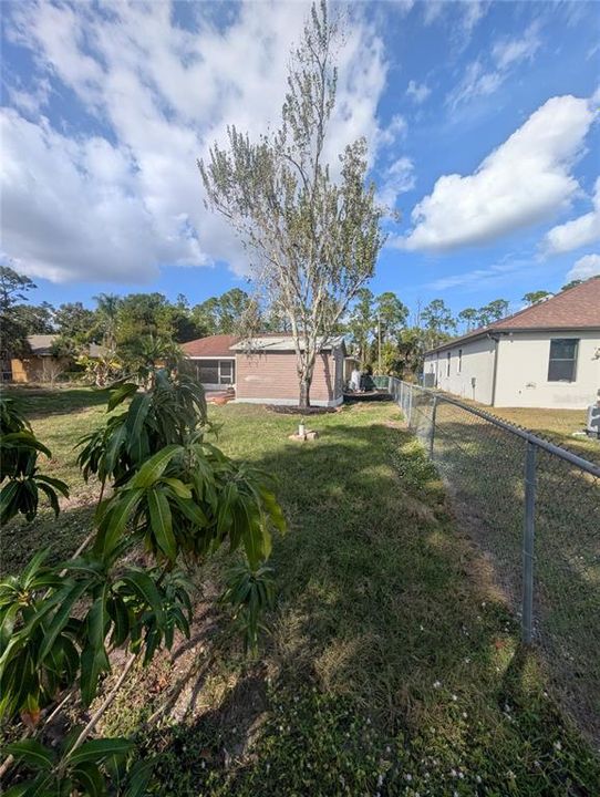 待售: $269,000 (3 贝兹, 2 浴室, 1165 平方英尺)