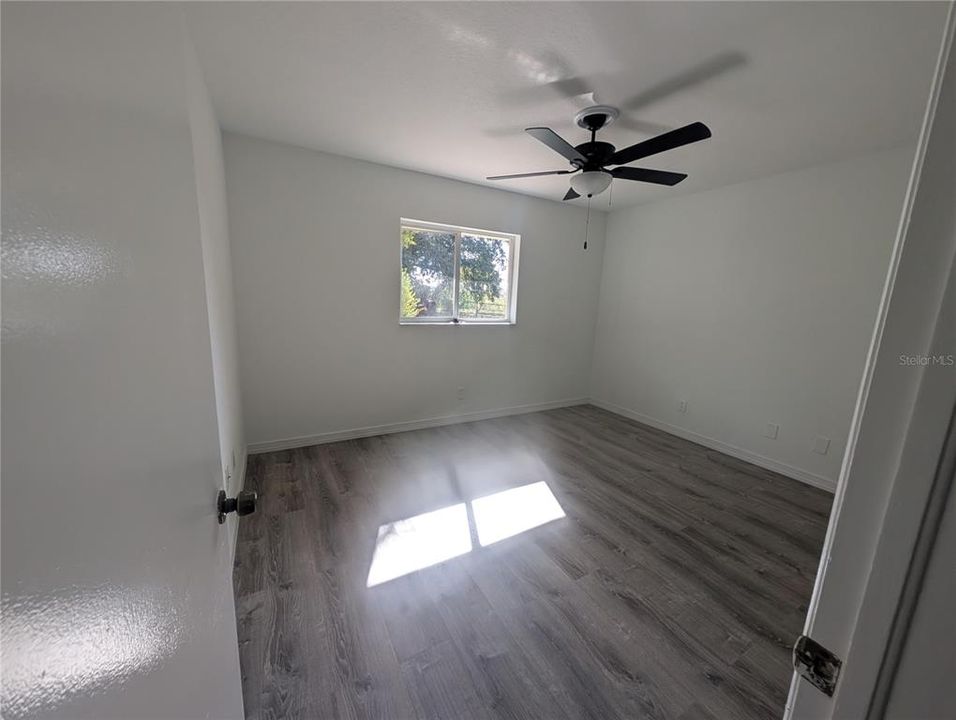 待售: $269,000 (3 贝兹, 2 浴室, 1165 平方英尺)