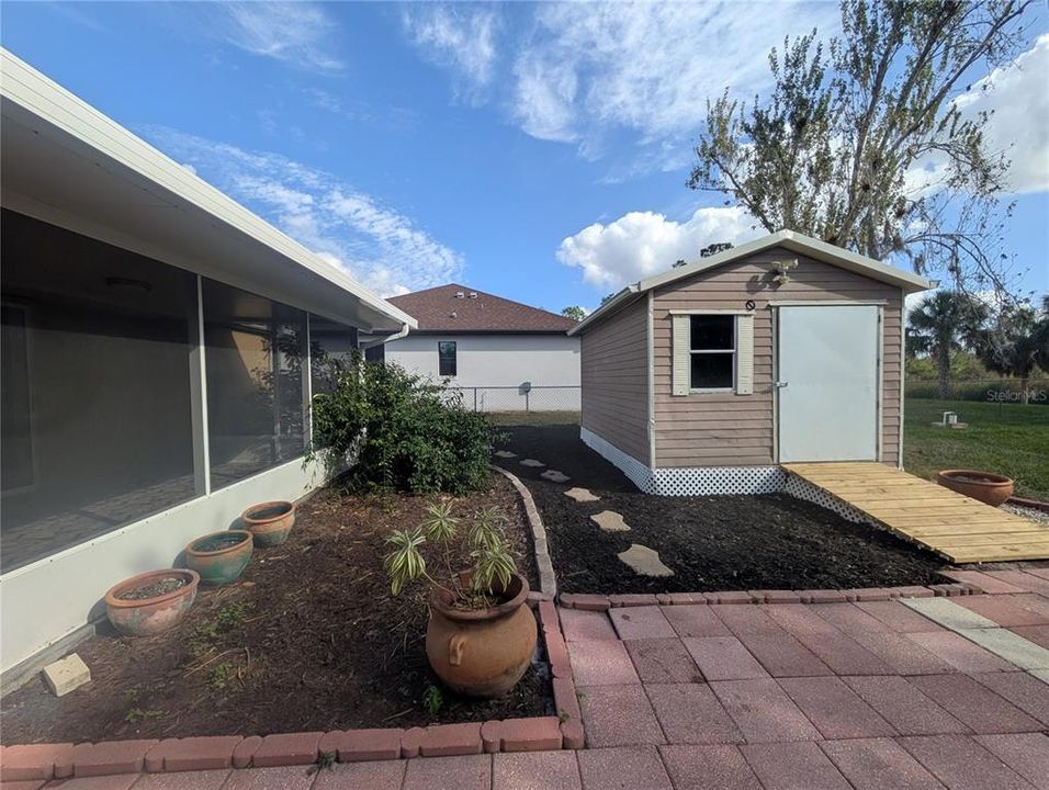 待售: $269,000 (3 贝兹, 2 浴室, 1165 平方英尺)