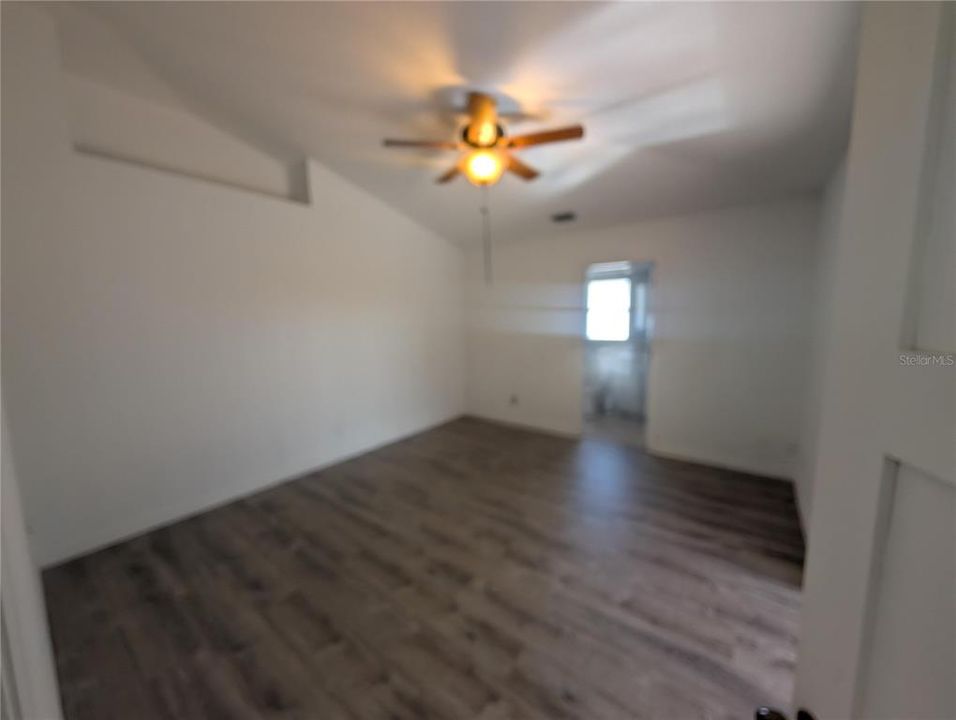 待售: $269,000 (3 贝兹, 2 浴室, 1165 平方英尺)