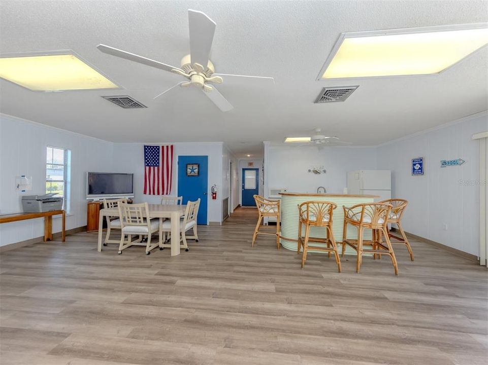 En Venta: $239,000 (2 camas, 2 baños, 1222 Pies cuadrados)