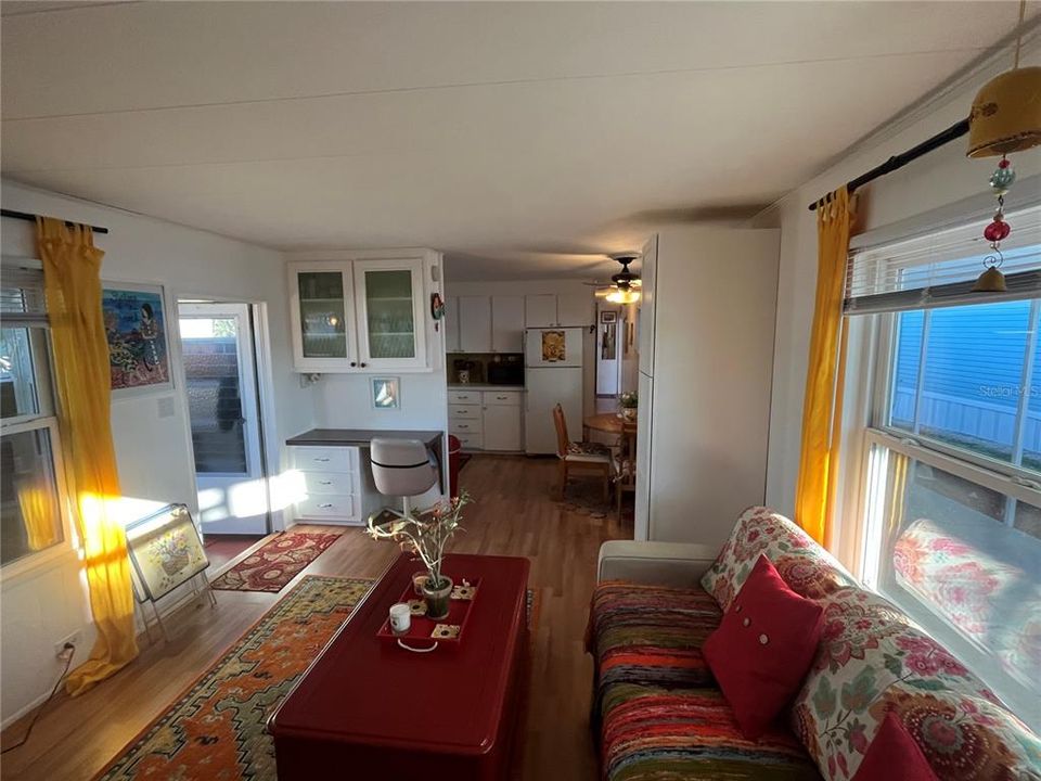 待售: $80,000 (2 贝兹, 1 浴室, 672 平方英尺)