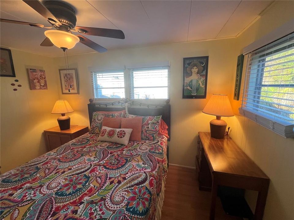 待售: $80,000 (2 贝兹, 1 浴室, 672 平方英尺)